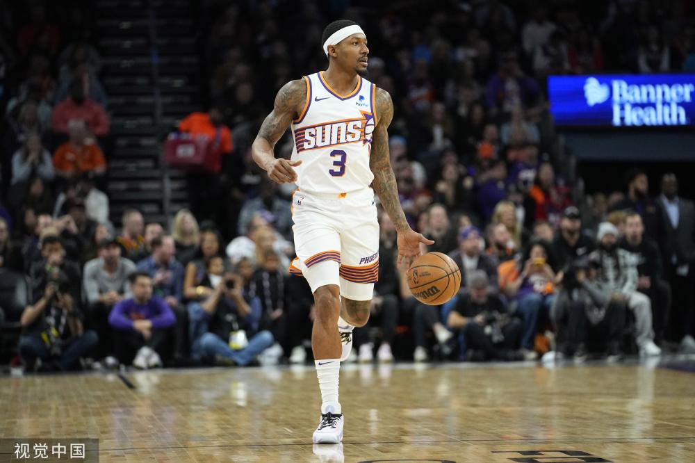 瞠目结舌 瞠目结舌