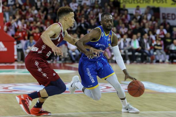 四小时抵达 四小时抵达