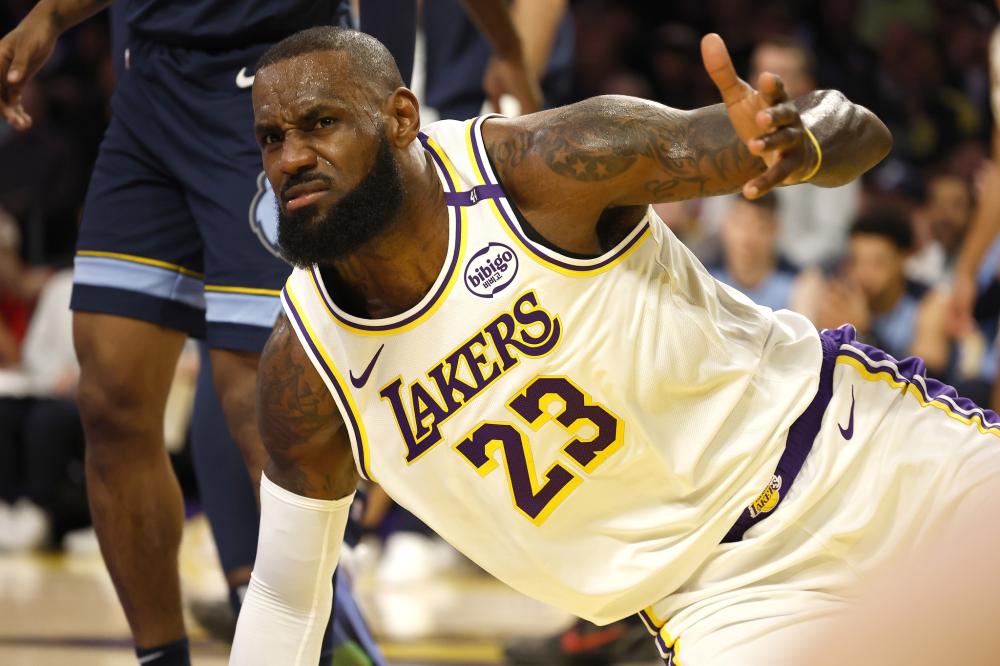 负面新闻层 负面新闻层