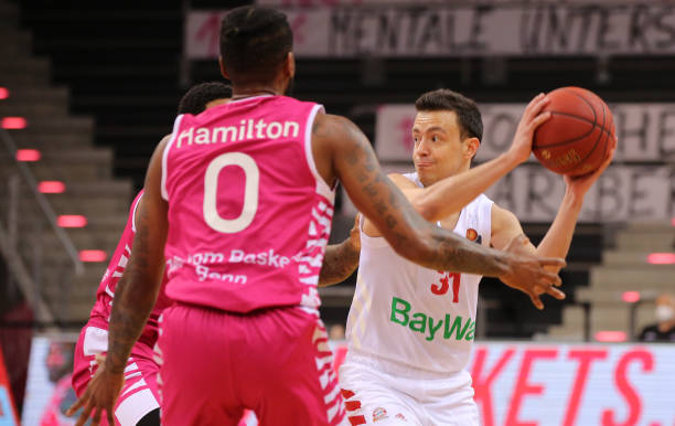 高价争夺或 高价争夺或